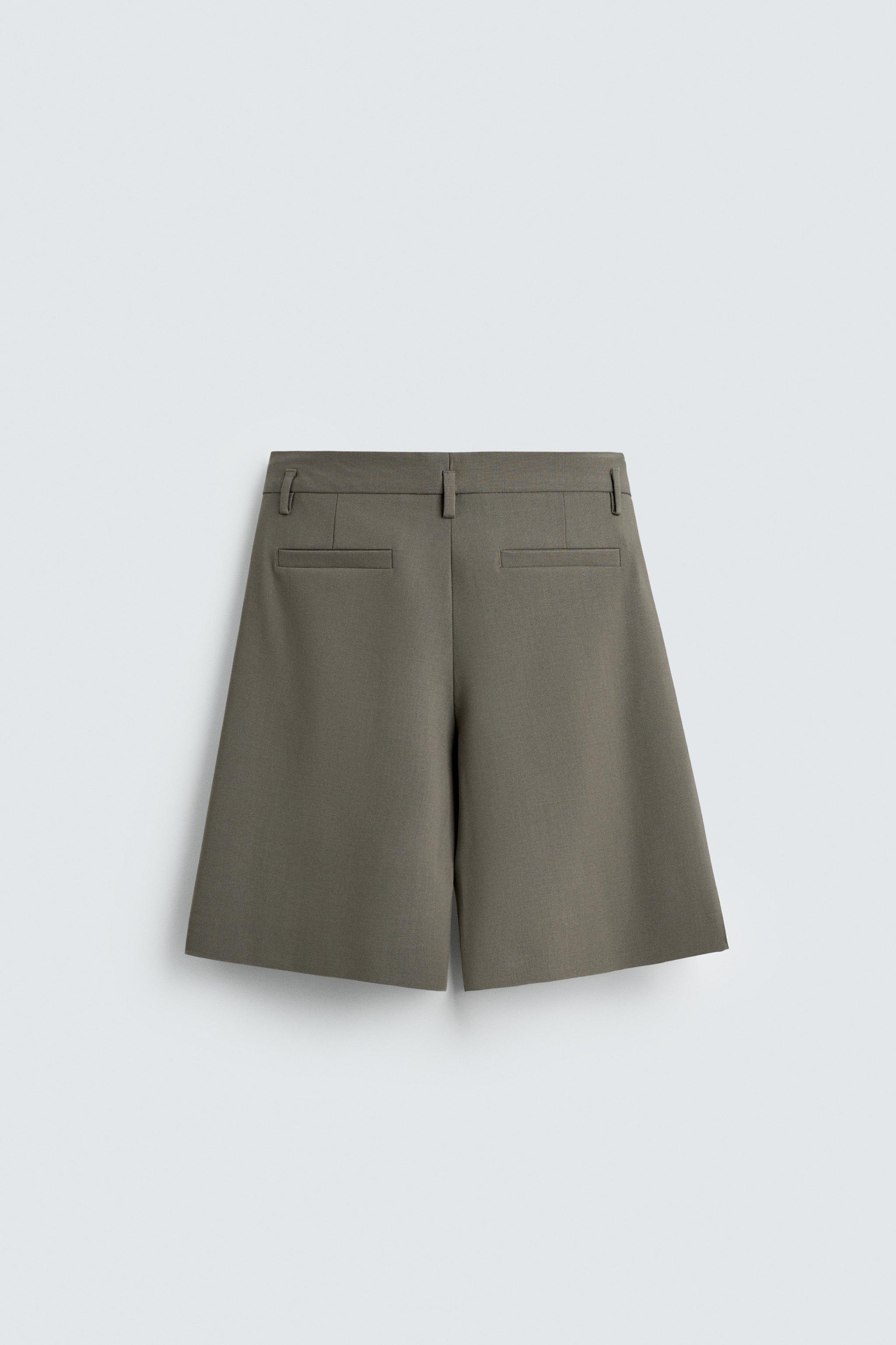 100% WOOL PLEATED SHORTS